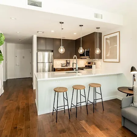 Kislak 601 1Br Penthouse With Stunning Rooftop Terrace